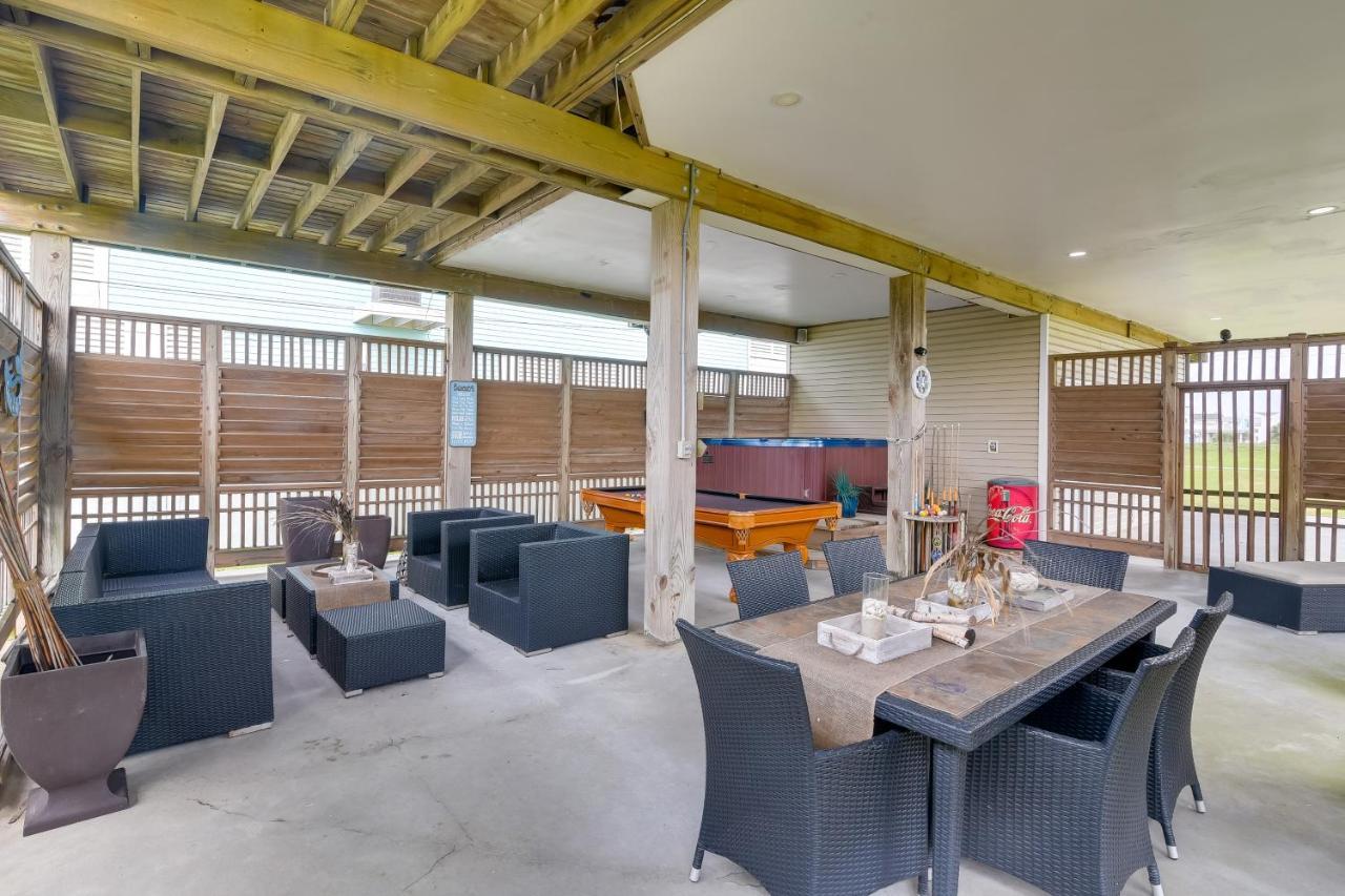 Galveston Escape With Entertainment Patio And Deck! Villa Exterior foto