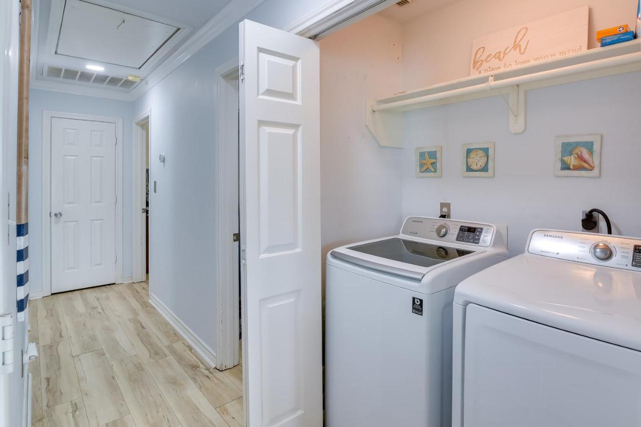 Galveston Escape With Entertainment Patio And Deck! Villa Exterior foto