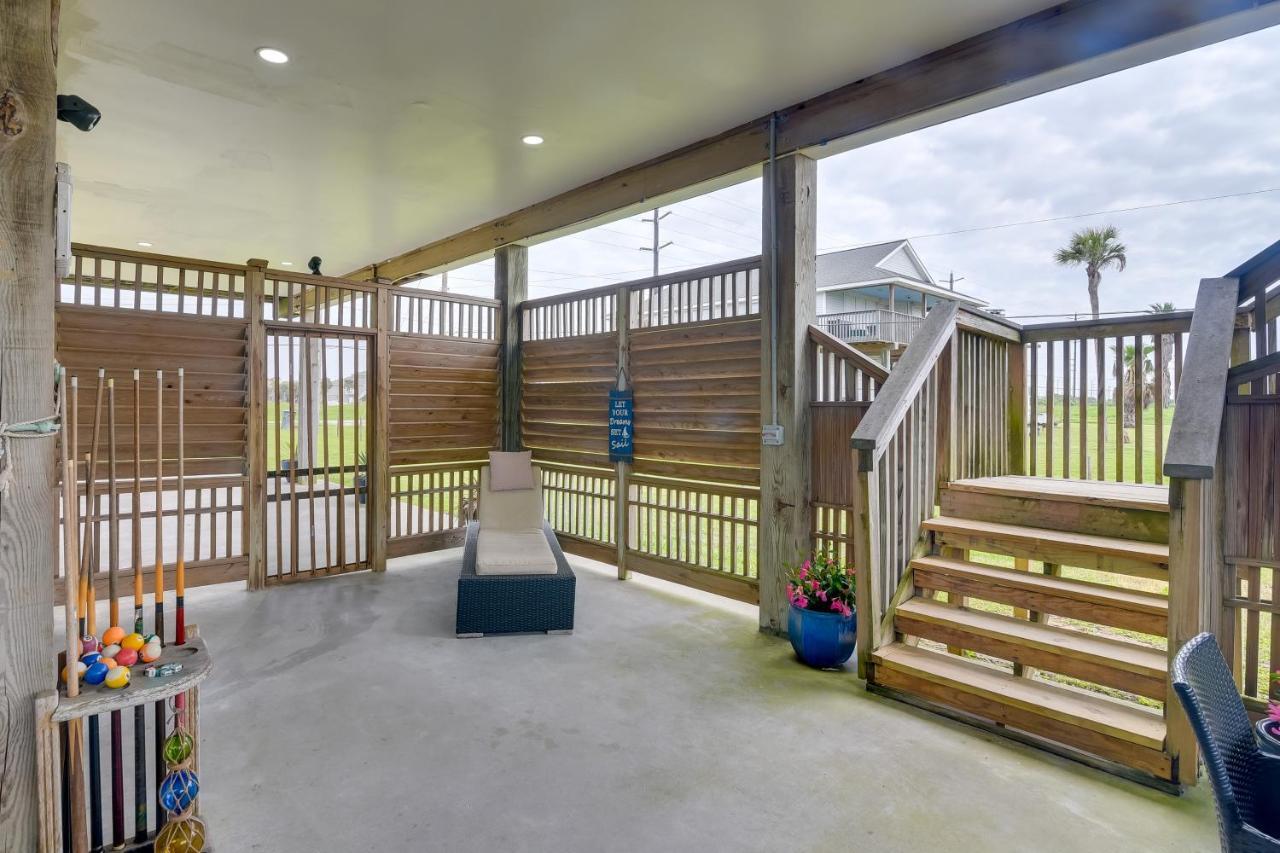 Galveston Escape With Entertainment Patio And Deck! Villa Exterior foto
